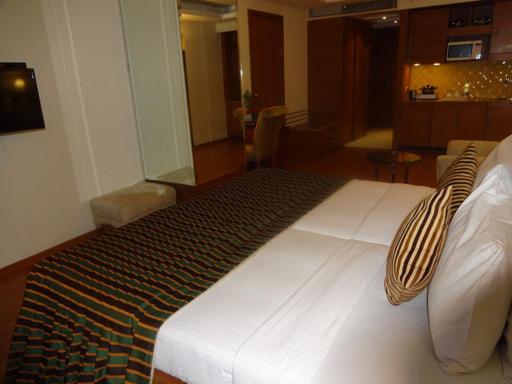 Ohris Banjara Hotel Hyderabad Exterior photo